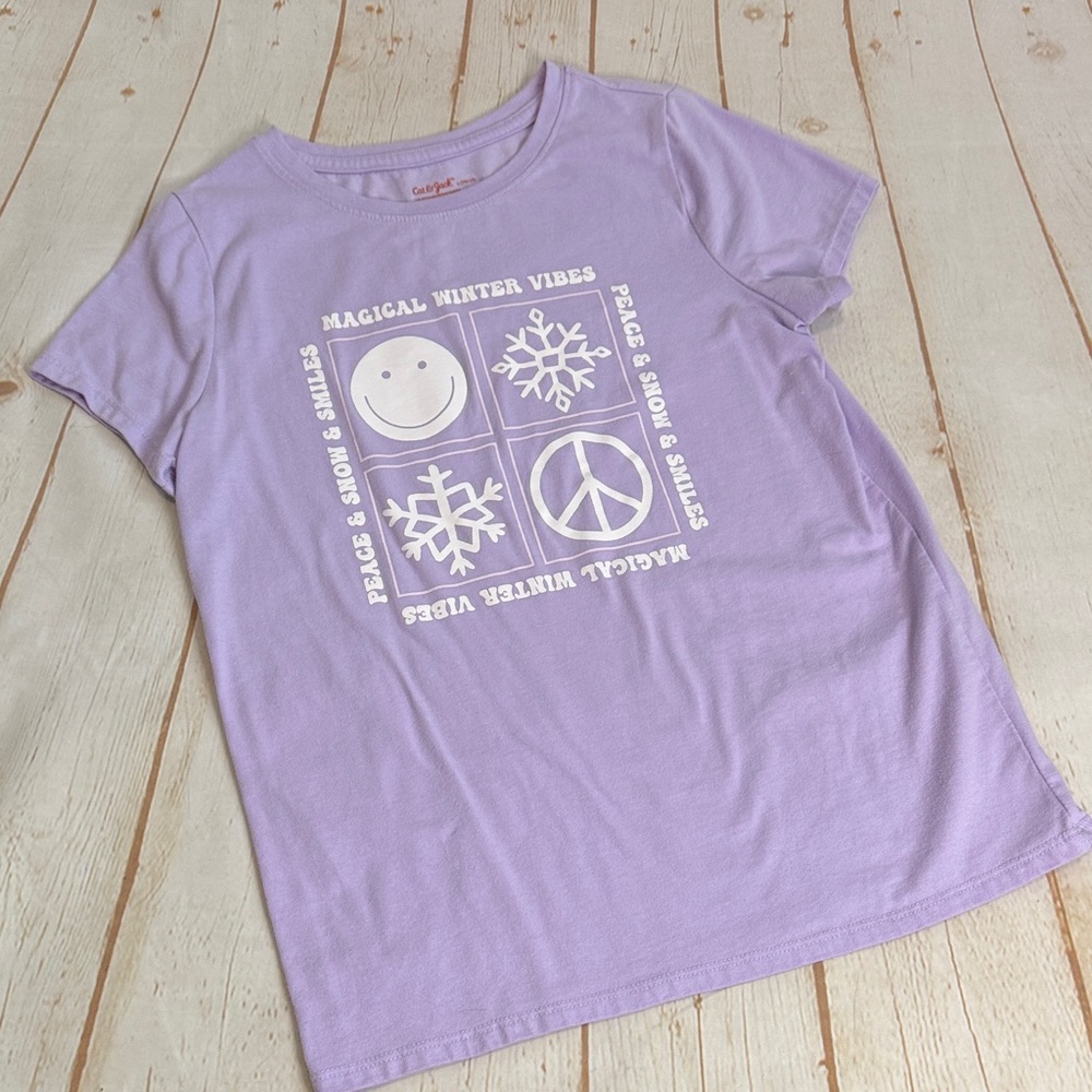 Cat & Jack Lavender Magical Winter Vibes Short Sleeve Tee
